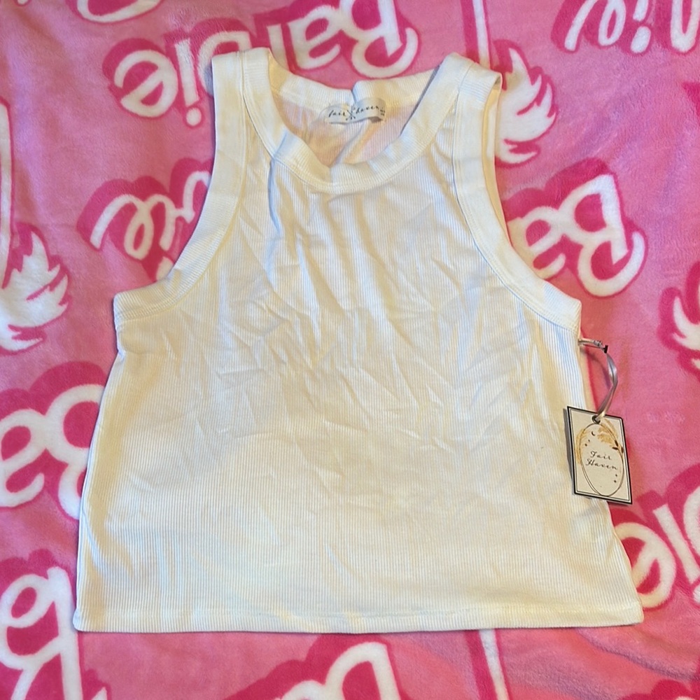NWT| White tank